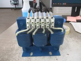Allen-bradley 178615 Allen-bradley 1321-3r25-b Line Reactor 1.2mh 25a 600v 3ph Used
