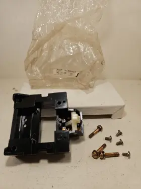 Allen-bradley Wz-21134-ul New Coil Cover Wz21134ul