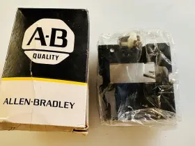 Allen-bradley Z-21138 Coil Cover/702
