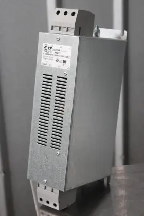 Corcom 75bcf10 Three Phase Delta Rfi Emi Power Line Filter 75 Amps 480/277vac