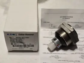 Eaton E57sal30t110sd Brand New G1 Series 30mm Inductive Proximity Sensor Eaton E57sal30t110sd Brand New G1 Series 30mm Inductive Proximity Sensor