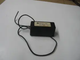 Electrocube Rg-1676-b Surge Suppressor 0.47mfd 100 Ohm 600v 2w Q0536 Electrocube Rg-1676-b Surge Suppressor 0.47mfd 100 Ohm 600v 2w Q0536