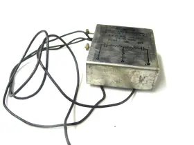 Industrial Condenser 709914 Rc Network 1000vdc 3x .47mfd/220 Ohm Q0476 Industrial Condenser 709914 Rc Network 1000vdc 3x .47mfd/220 Ohm Q0476