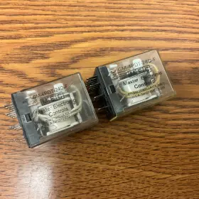 Industrial Mro Gm-4pdt-24d Lot Of 2 Mec Gm-4pdt-24d-f Relay Coil 24vdc 5amp Master Electronic Controls Industrial Mro Gm-4pdt-24d Lot Of 2 Mec Gm-4pdt-24d-f Relay Coil 24vdc 5amp Master Electronic Controls