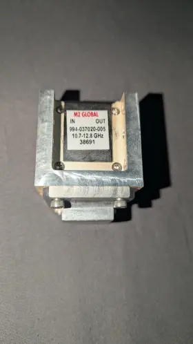 M2 Global Df3518 Renaissance Electronic High Frq 17.0 Ghz - 22.0 Ghz. Microwave Rf Isolator Sma