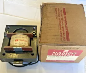 Namco Eb550-19634 Industrial Solenoid With Eb551-61067 120v Coil- New Old Stock