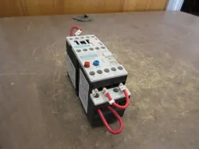 Siemens 3rt1017-1ak61 Sirius Starter / 3ru1116-1gb0 120v Coil Trip 4.5-6.3a