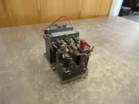 Westinghouse A200micr Size 1 Starter Mod. A 120/240v Coil 27a Broken Used