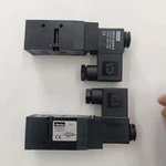 1pcs New Parker Phs520s-8 Two-position Five-way Solenoid Valve Pec5-220v-d. Fixed Price $77.67.